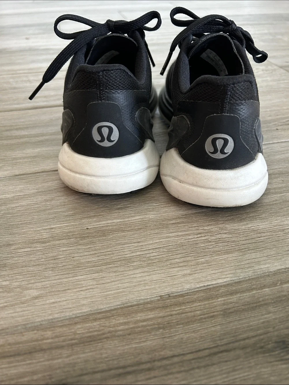 lululemon athletica lululemon lightweight